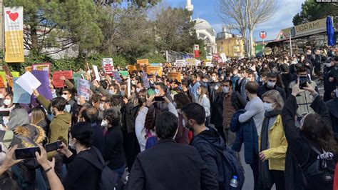  Boğaziçi Protests: เสียงประท้วงแห่งความรู้และอุดมการณ์