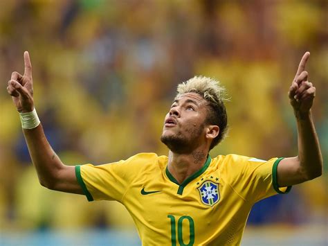 FIFA World Cup 2014:  Neymar Jr.'s Spine-Tingling Display Amidst Brazilian Dreams and Devastating Defeat