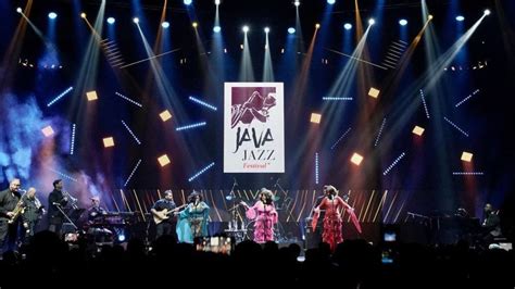 เทศกาลดนตรี Java Jazz Festival: การเฉลิมฉลองเสียงเพลงและการรวมตัวของผู้คนจากทั่วทุกมุมโลก