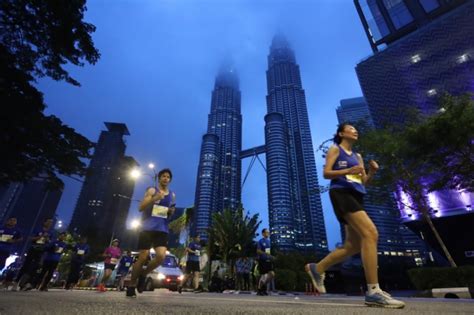  Petronas Towers International Half Marathon: การวิ่งมาราธอนที่สั่นสะเทือนความรู้สึกของชาวมาเลย์